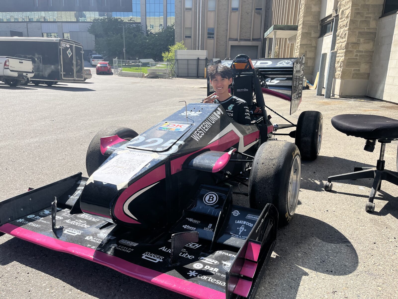 WFR25E in the paddock before a run